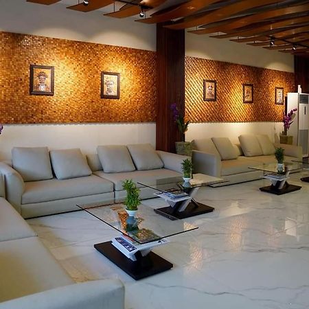 Elohim Hotel Sentani Jayapura Kültér fotó
