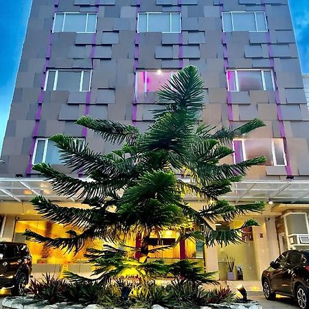 Elohim Hotel Sentani Jayapura Kültér fotó